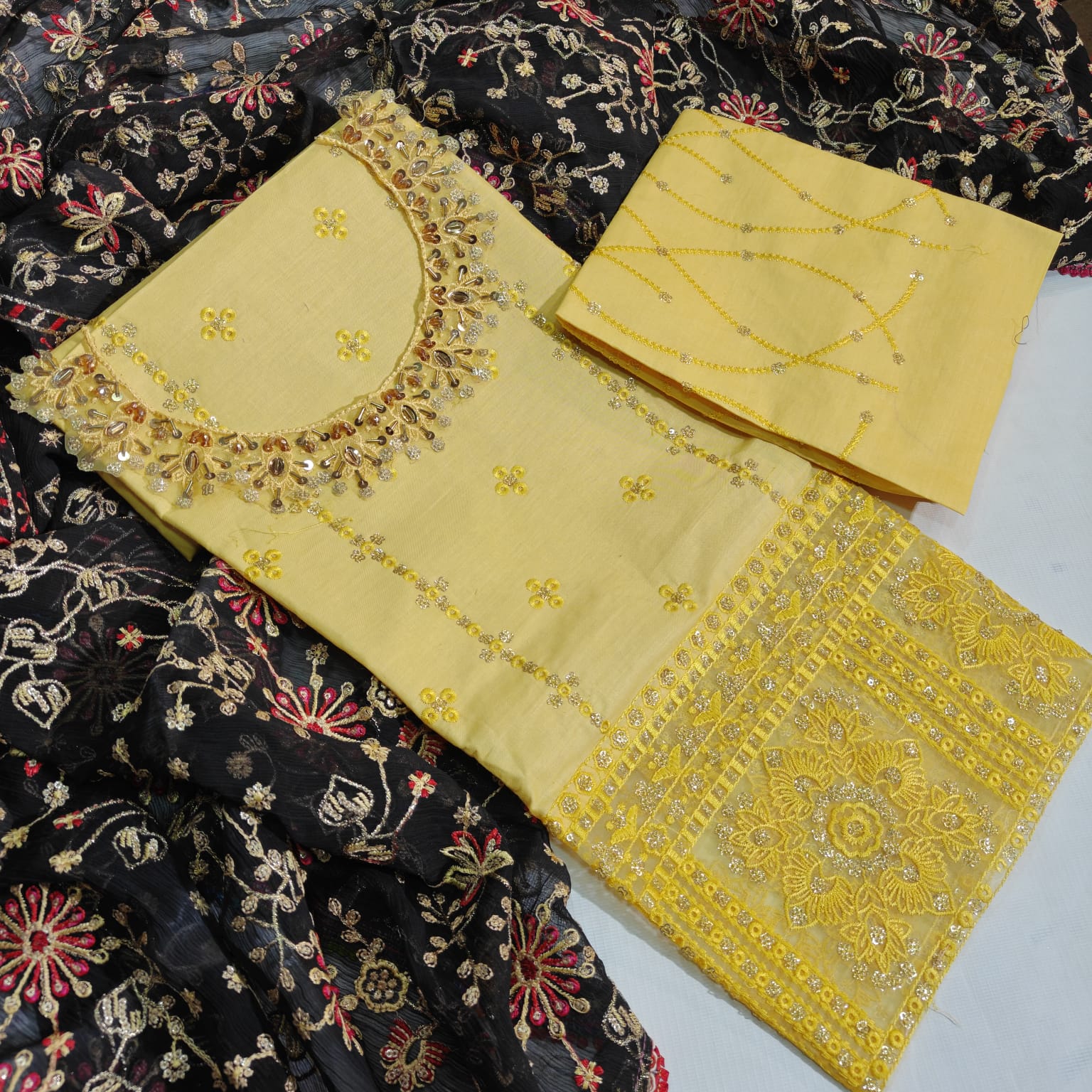 Luxury Branded Embroidered 3PC Suit Memon Clothes